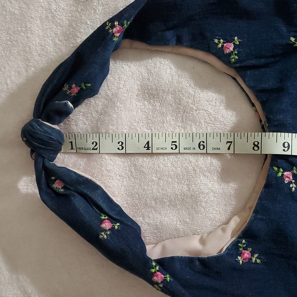 70s Dark Blue Denim Tote w/Embroidered Pink Flowers-Pink Fabric Liner-Velcro-EC - Picture 7 of 13